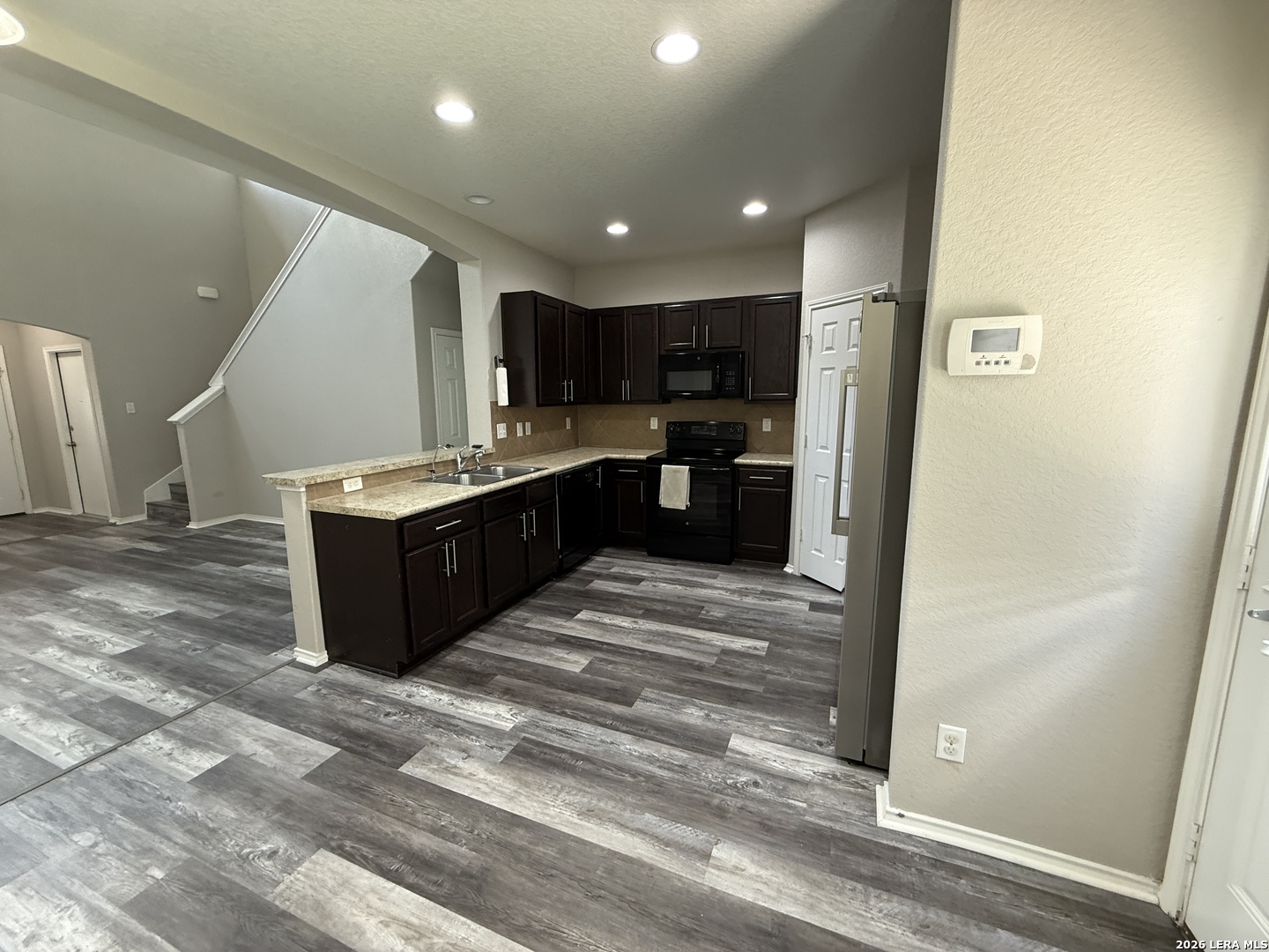 6010 Upland Road San Antonio, TX 78219 - Photo 13 of 28