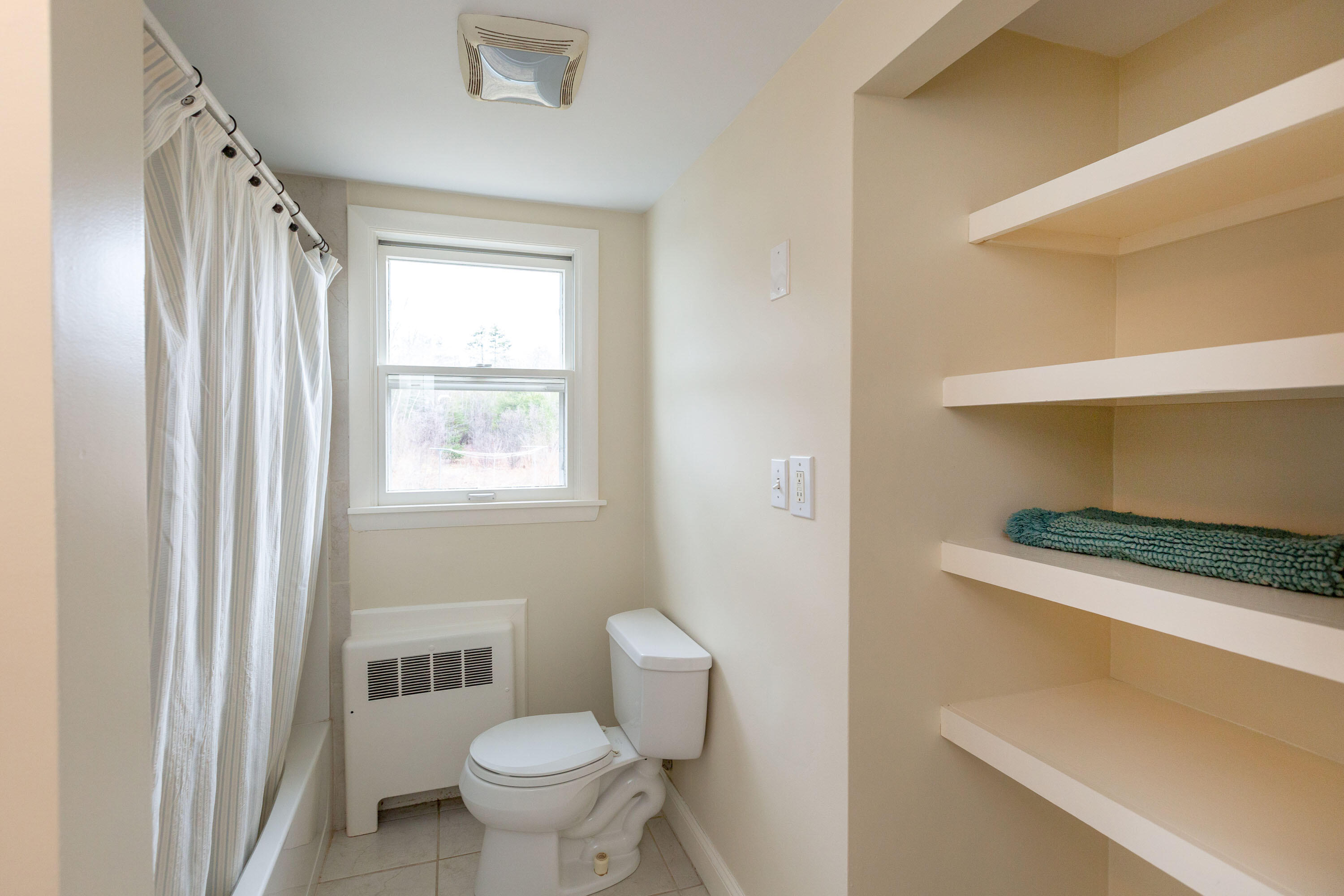 20 Orchard Road Cumberland, ME 04021 - Photo 32 of 72 Orchard_Deveaux_32