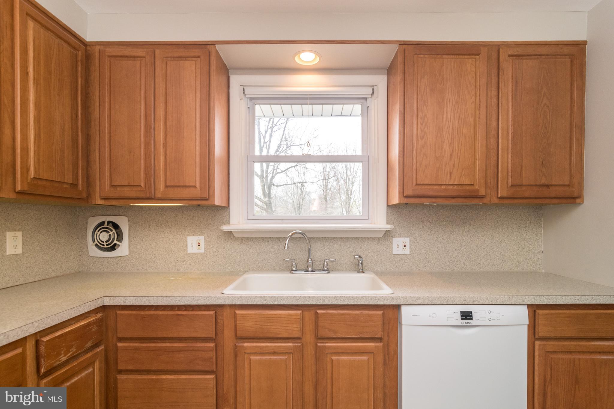 5906 Durham Road Pipersville, PA 18947 - Photo 11 of 36 Gallery Image 11