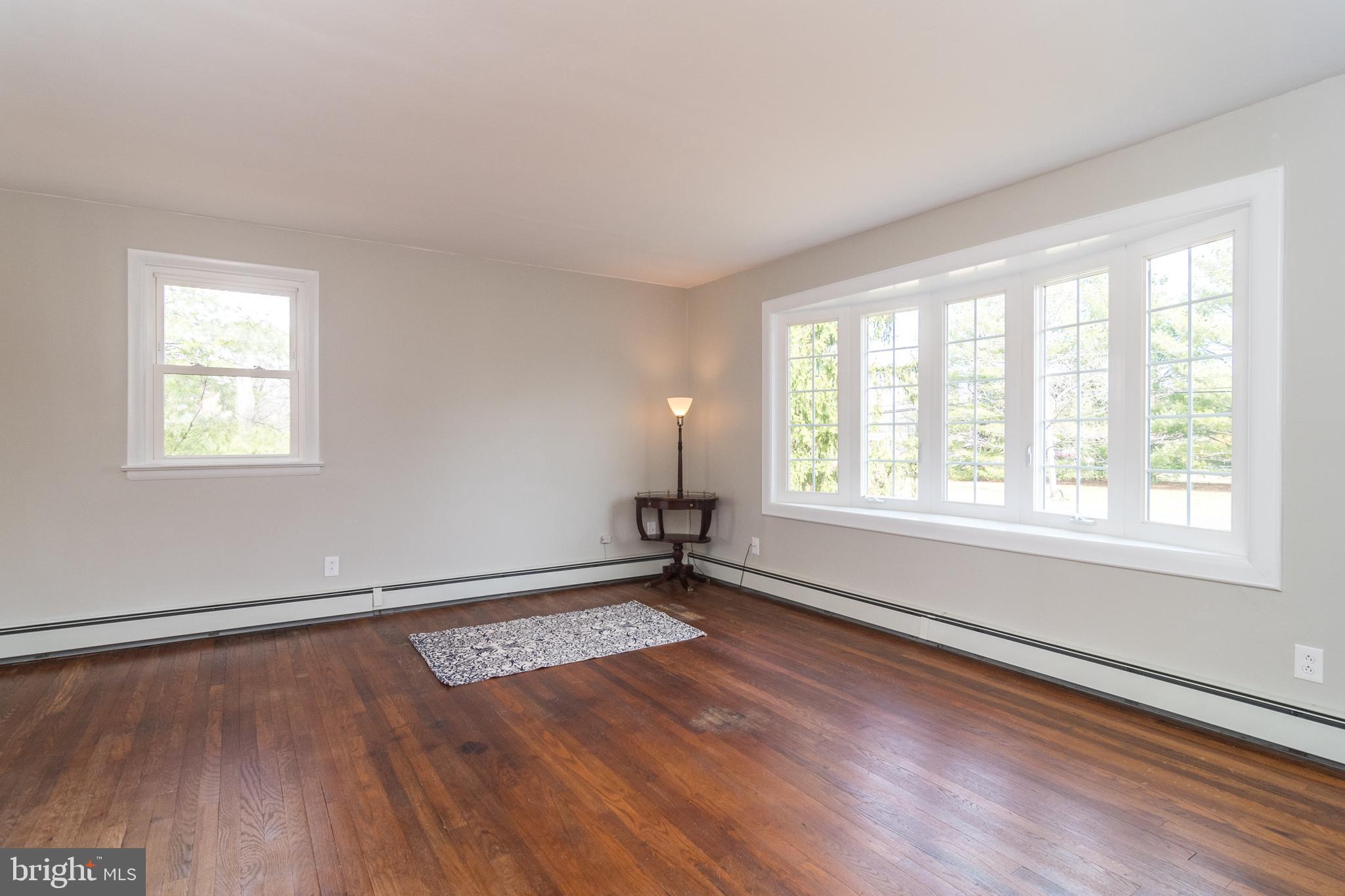 5906 Durham Road Pipersville, PA 18947 - Photo 4 of 36 Gallery Image 4