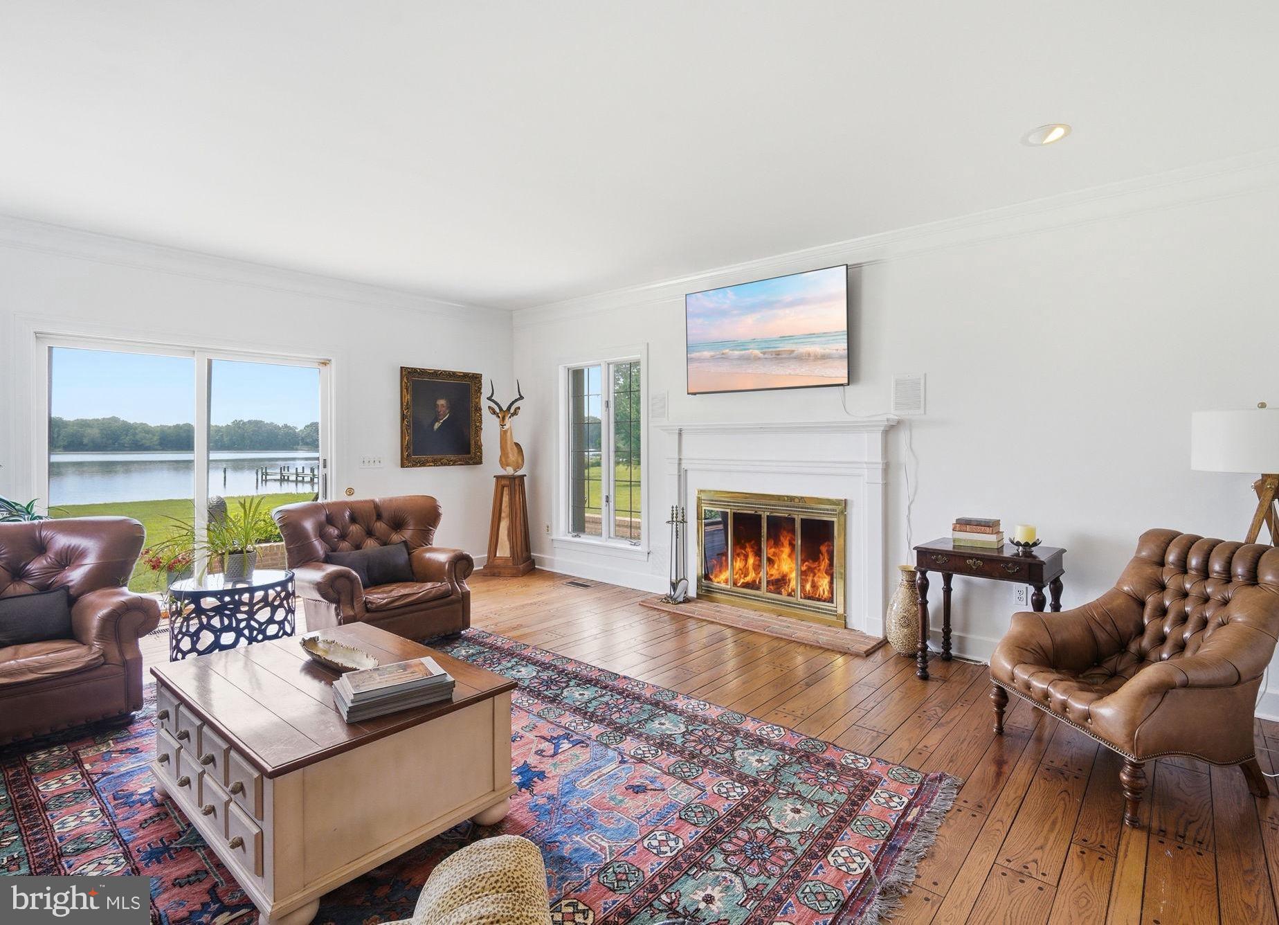 9338 Bantry Road Easton, MD 21601 - Photo 29 of 53 Living room w great water views