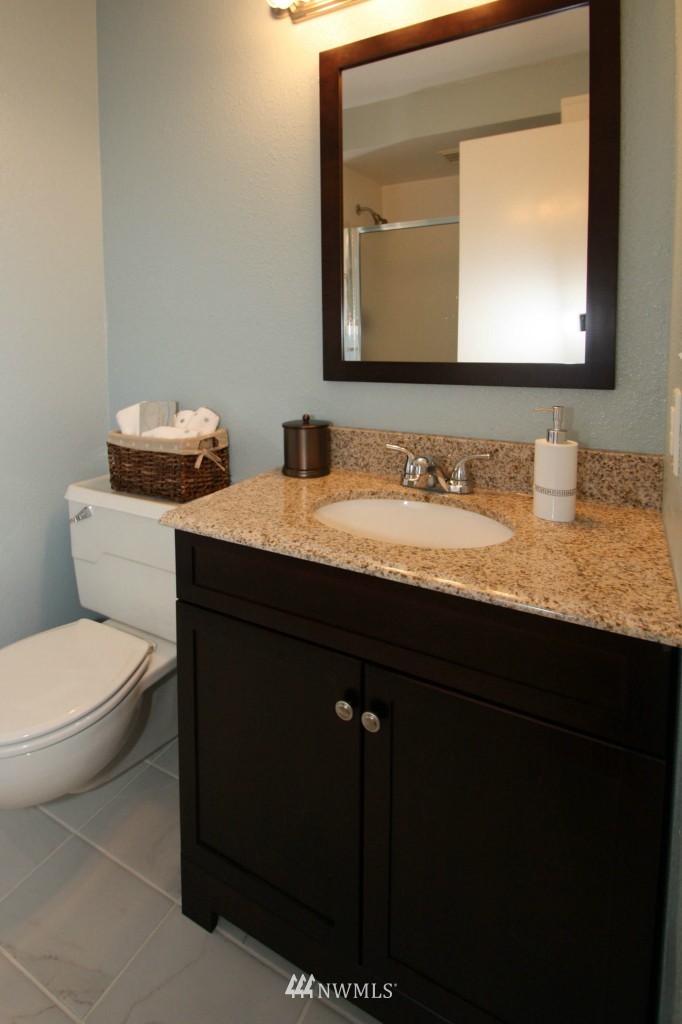2514 Jones Avenue Northeast Renton, WA 98056 - Photo 10 of 15 Gallery Image 10