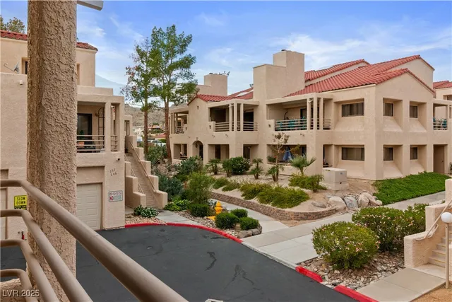 $214,900 | 3883 Desert Marina Drive, Unit 246, Laughlin, NV 89029