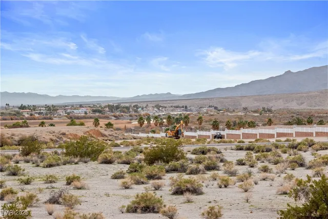 $214,900 | 3883 Desert Marina Drive, Unit 246, Laughlin, NV 89029