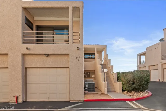 $214,900 | 3883 Desert Marina Drive, Unit 246, Laughlin, NV 89029