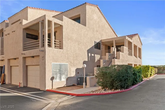 $214,900 | 3883 Desert Marina Drive, Unit 246, Laughlin, NV 89029