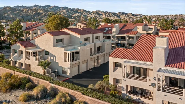 $214,900 | 3883 Desert Marina Drive, Unit 246, Laughlin, NV 89029