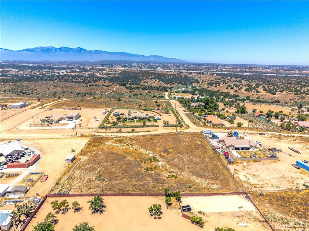6589 Fremontia Road Oak Hills, CA 92344 - Photo 13 of 16
