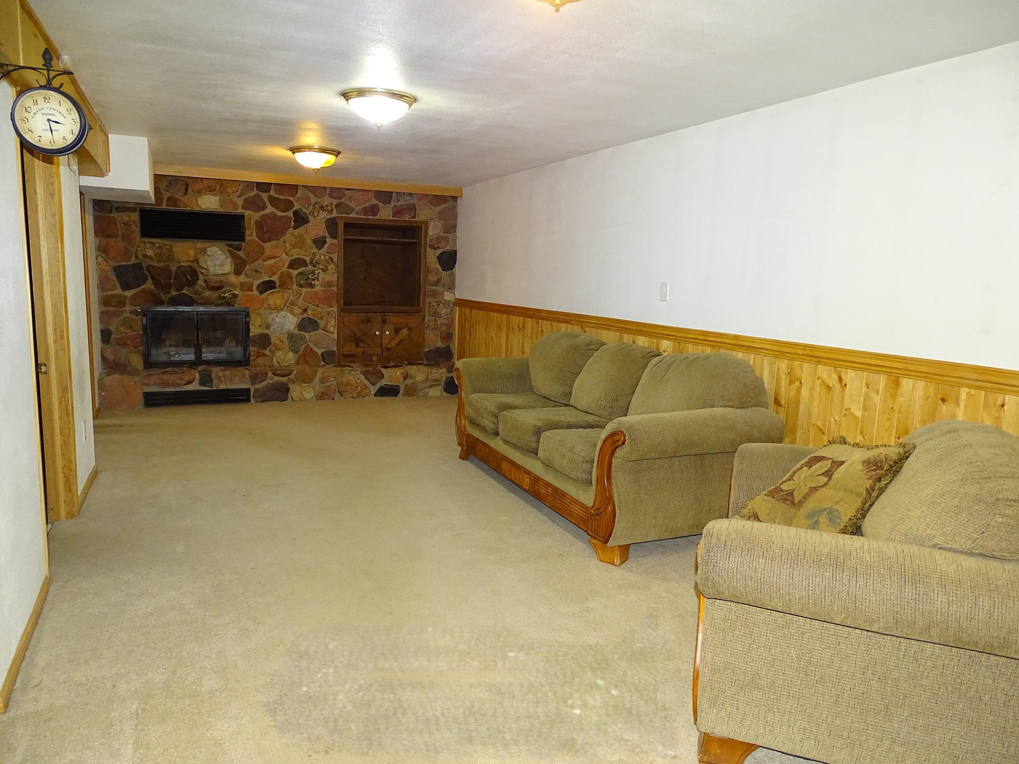 812 11th Avenue East Durand, WI 54736 - Photo 20 of 22