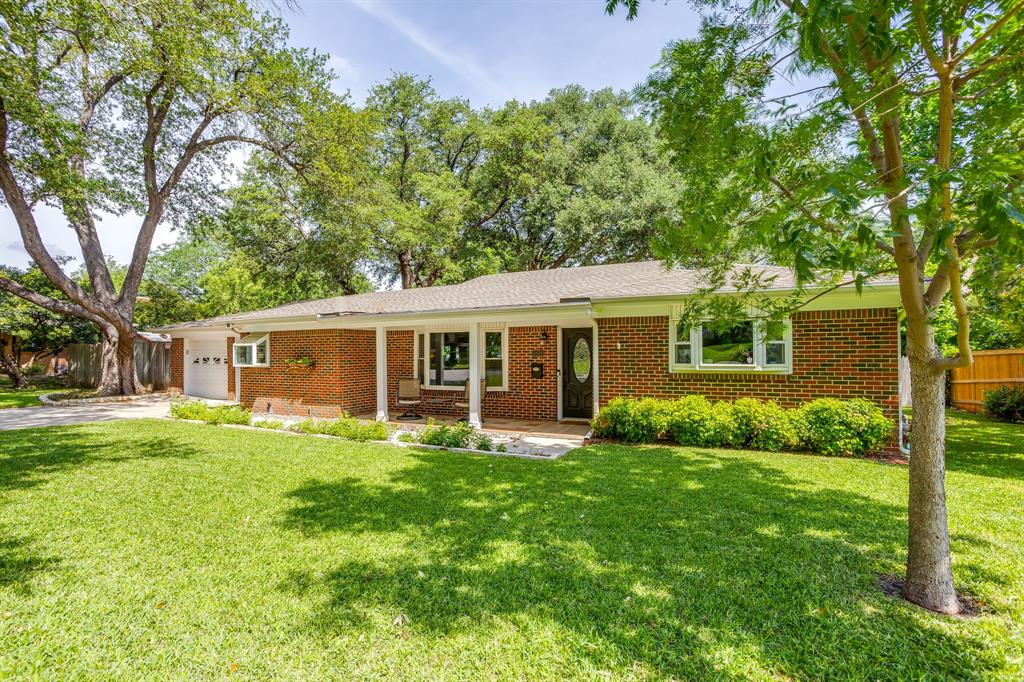 6424 Dakar Road Fort Worth, TX 76116 - Photo 2 of 40