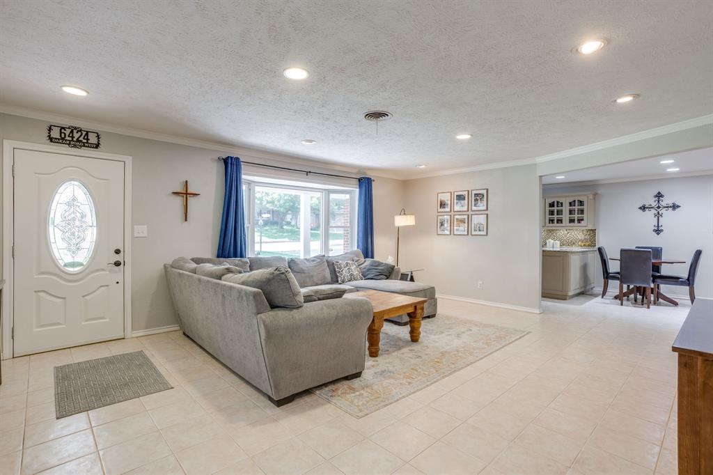 6424 Dakar Road Fort Worth, TX 76116 - Photo 7 of 40