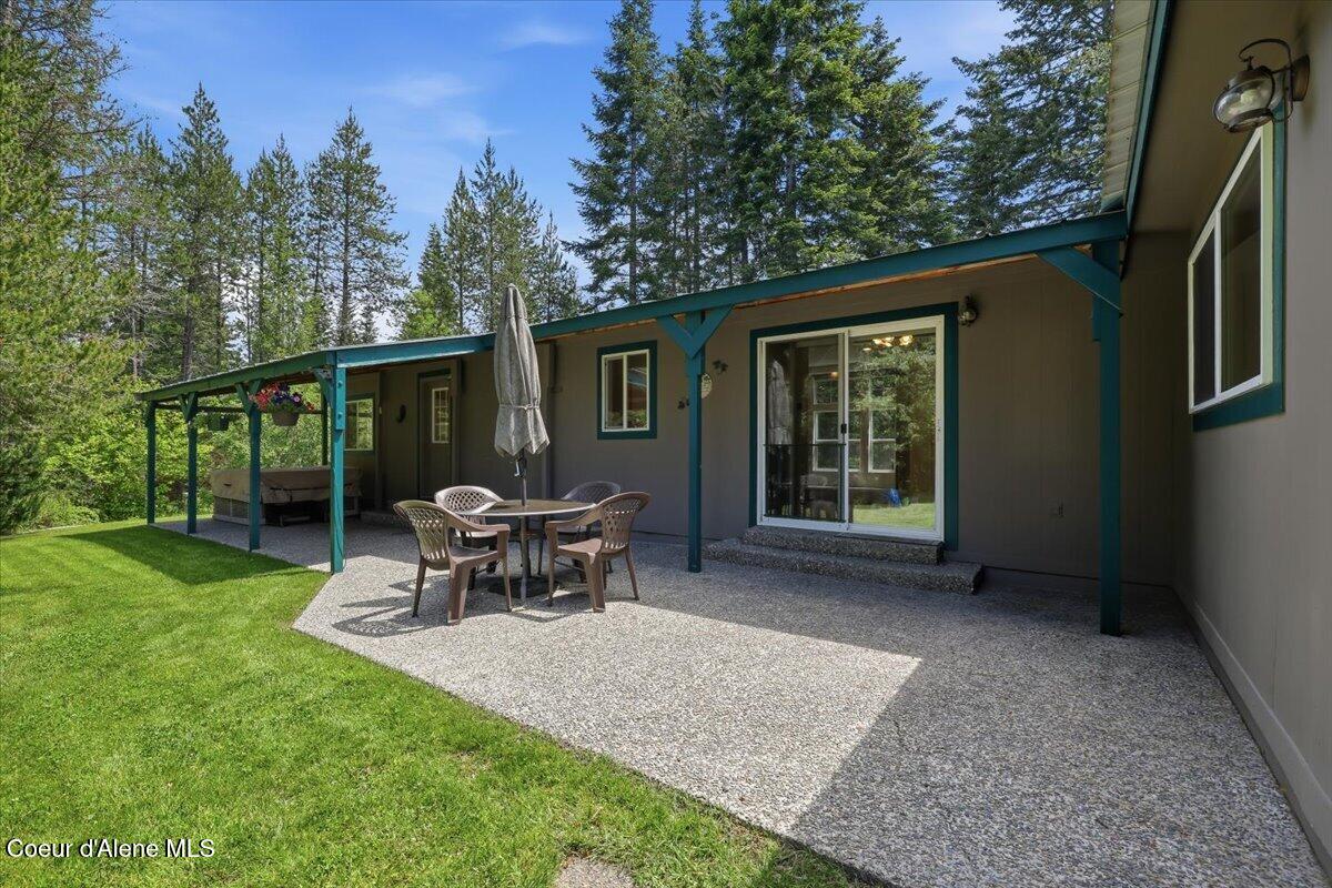 24401 North Grouse Road Rathdrum, ID 83858 - Photo 8 of 45 08-Patio