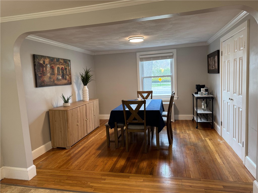 516 Church Avenue Warwick, RI 02889 - Photo 6 of 41 Formal Dining Room