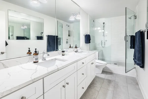 $7,500 | 1030 North State Street, Unit 2GH, Chicago, IL 60610
