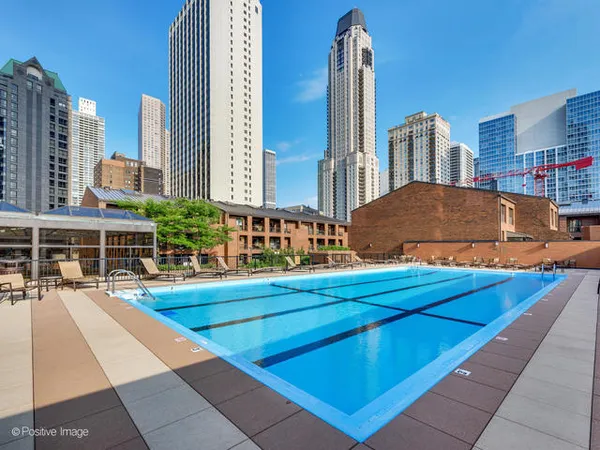 $7,500 | 1030 North State Street, Unit 2GH, Chicago, IL 60610