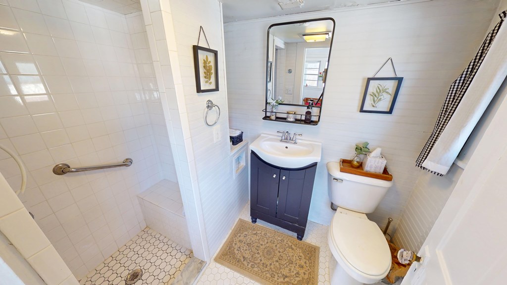 412 Aquone Road Andrews, NC 28901 - Photo 8 of 37 Gallery Image 8