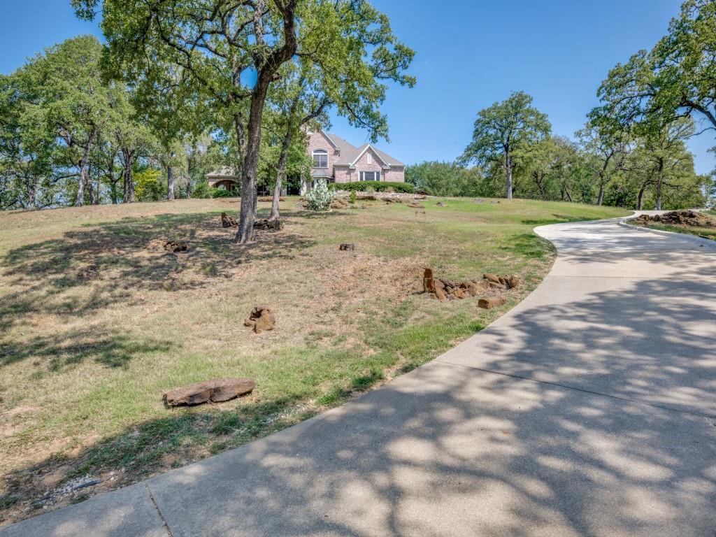 10783 Stagecoach Pass Pilot Point, TX 76258 - Photo 3 of 39