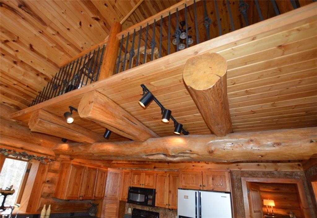 5784 3 Notch Road Nashville, IN 47448 - Photo 3 of 24 Gallery Image 3