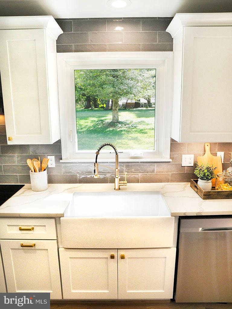 4607 Carroll Manor Road Baldwin, MD 21013 - Photo 11 of 53 Kitchen offers a New Porcelain Farm Sink