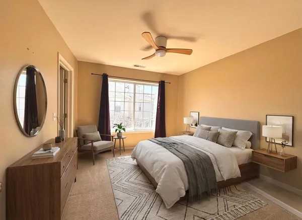 $2,600 | 2266 Pembridge Drive, Lake In The Hills, IL 60156