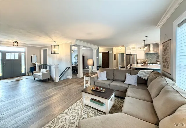 $579,900 | 8876 Lombardi Drive, Cicero, NY 13039