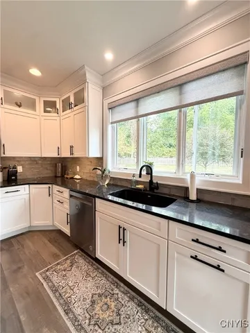 $579,900 | 8876 Lombardi Drive, Cicero, NY 13039