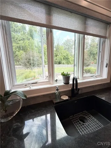 $579,900 | 8876 Lombardi Drive, Cicero, NY 13039