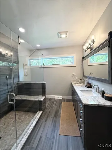 $579,900 | 8876 Lombardi Drive, Cicero, NY 13039