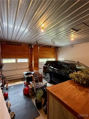 $579,900 | 8876 Lombardi Drive, Cicero, NY 13039