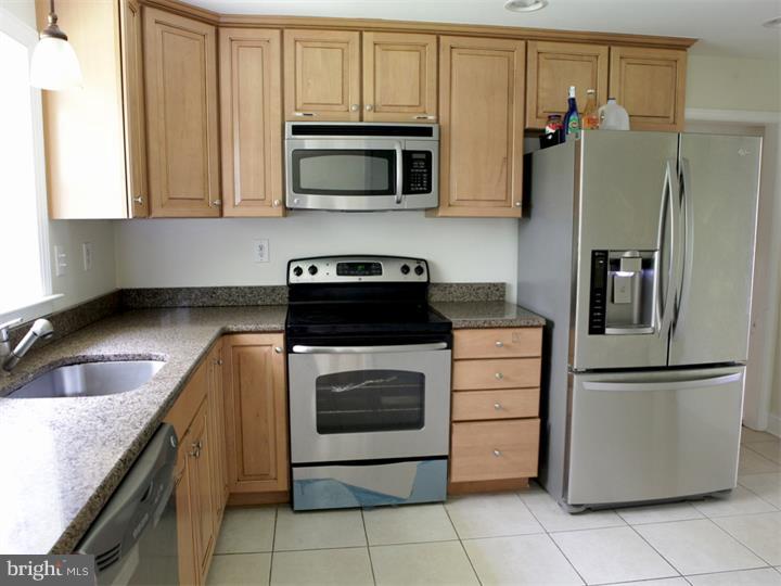 503 Morris Lane Wallingford, PA 19086 - Photo 5 of 17 Kitchen