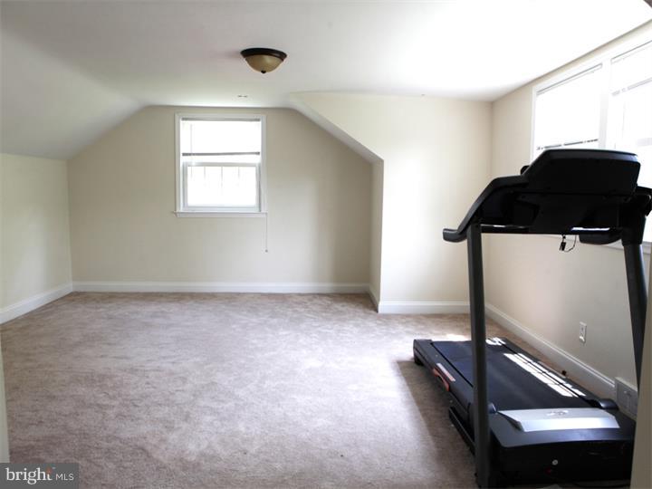 503 Morris Lane Wallingford, PA 19086 - Photo 10 of 17 the bedroom