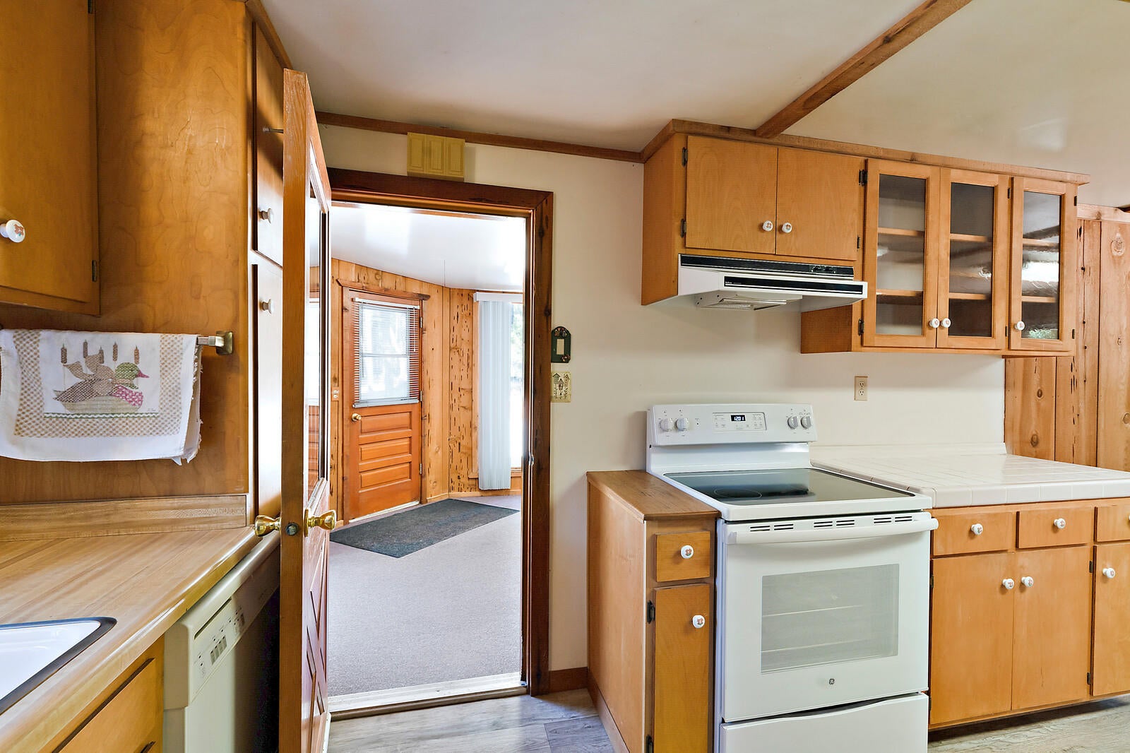 3990 Galice Road Merlin, OR 97532 - Photo 5 of 43 F