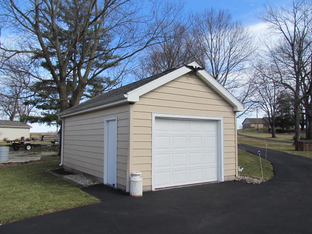 3306 East Bailey Road Monticello, IN 47960 - Photo 19 of 30 Gallery Image 19