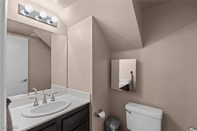 $2,100 | 5862 Trailblazer Drive, North Las Vegas, NV 89031