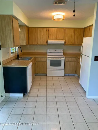 $2,199 | 711 Walnut Drive, Melbourne, FL 32935