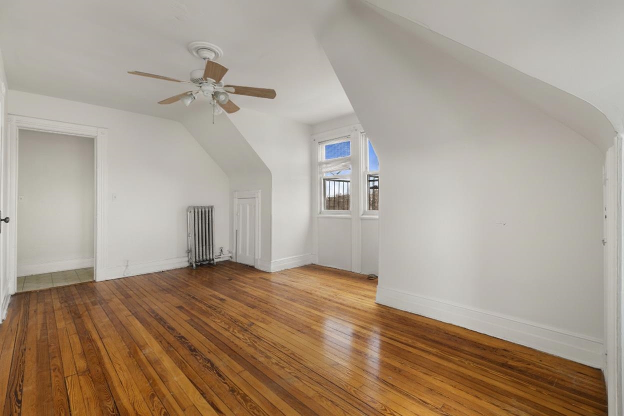 6 Bonn Place, Unit 3 Weehawken, NJ 07086 - Photo 5 of 20