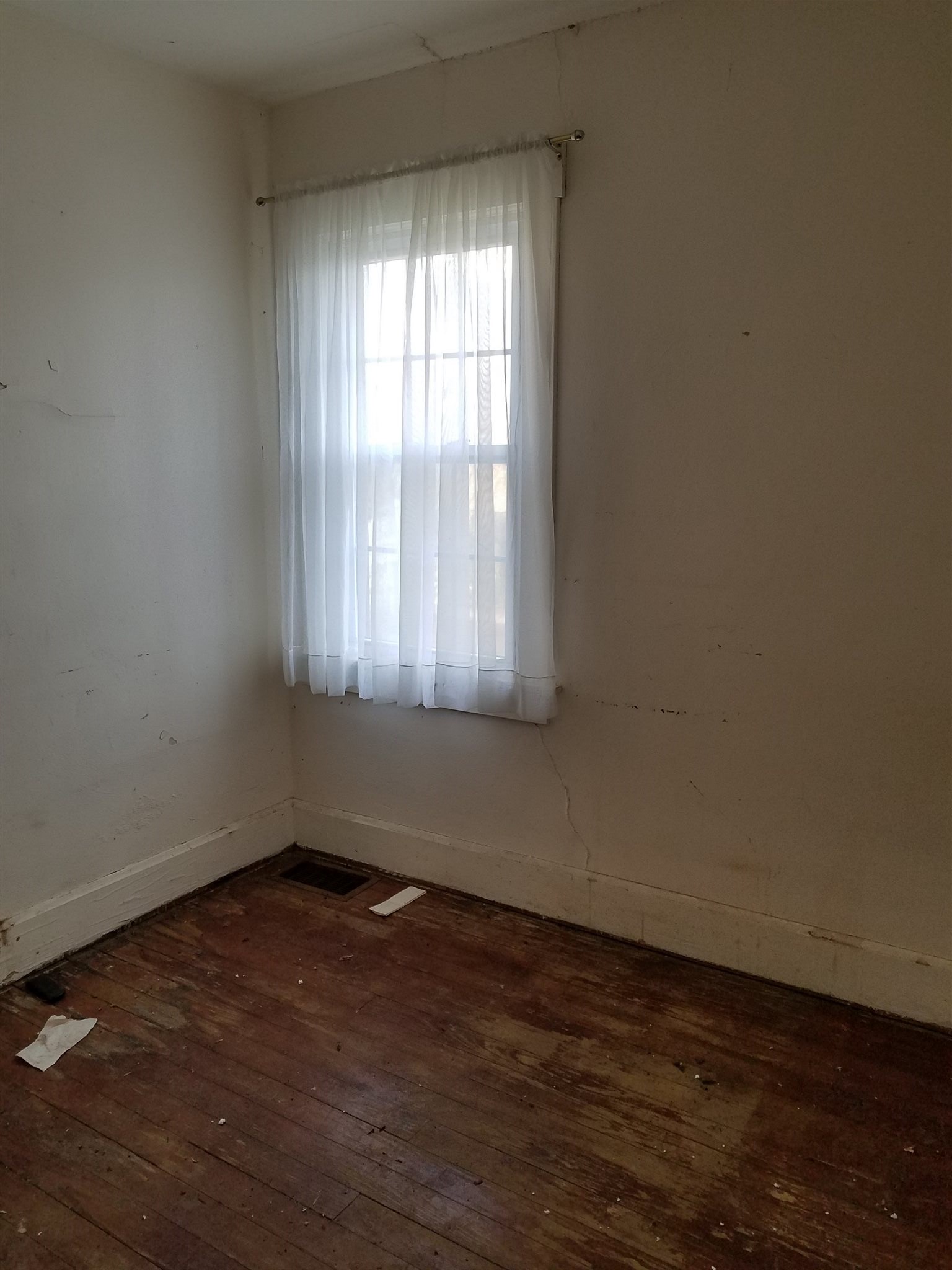 13601 Olive Branch Road Hagerstown, IN 47346 - Photo 5 of 13 Gallery Image 5