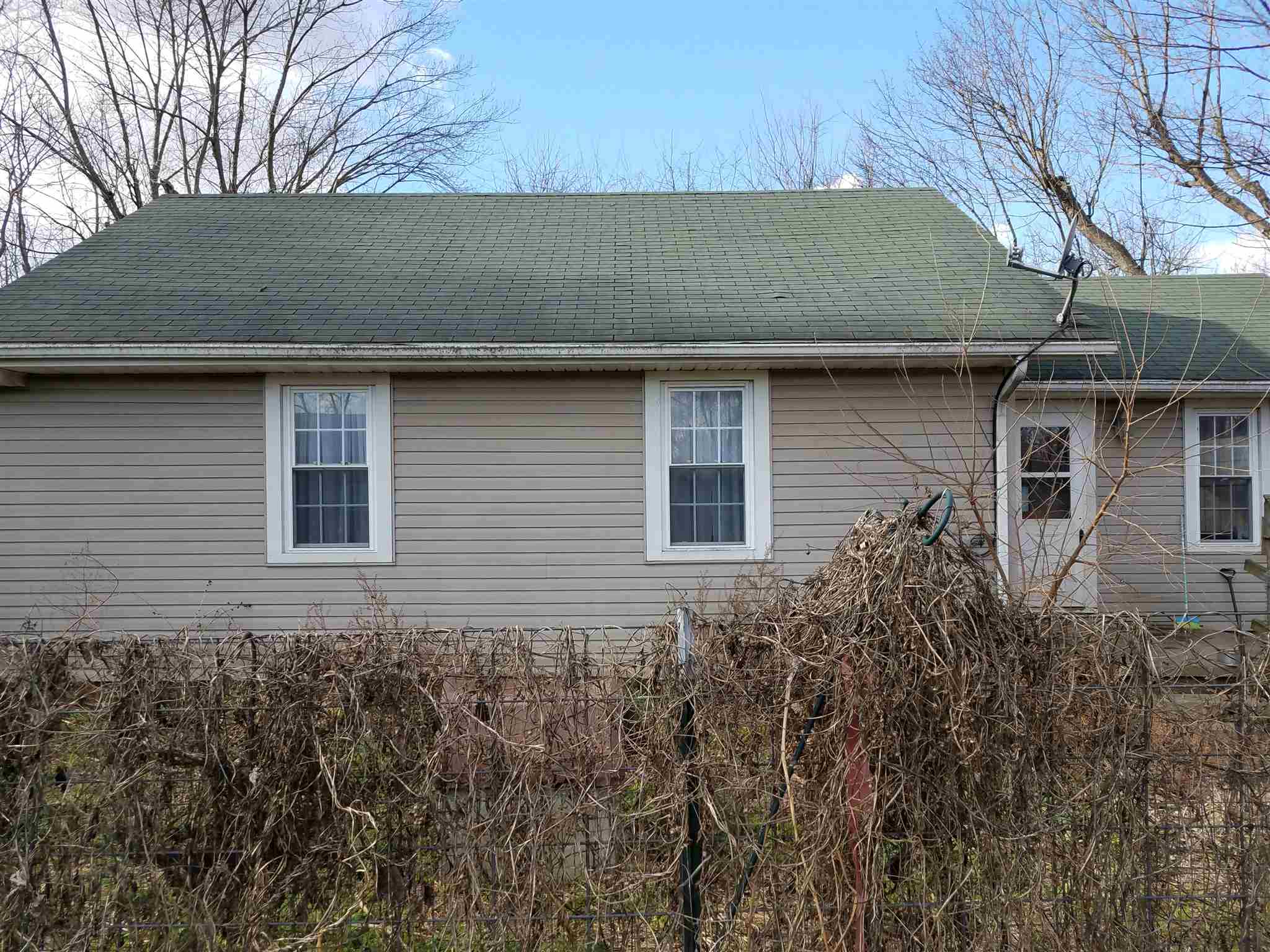 13601 Olive Branch Road Hagerstown, IN 47346 - Photo 9 of 13 Gallery Image 9