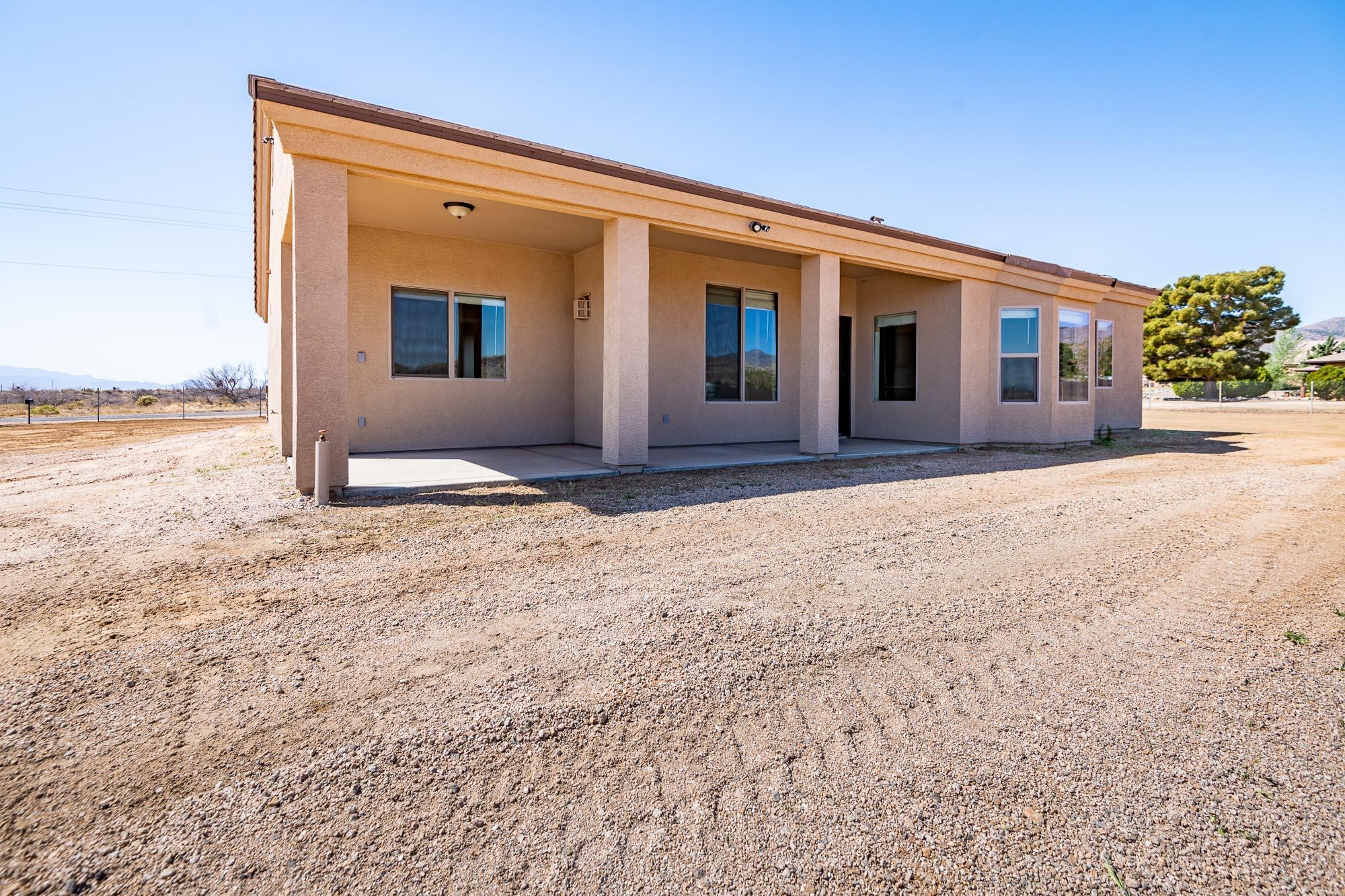 2355 East Cactus Wren Road Kingman, AZ 86409 - Photo 44 of 50 2355 E Cactus Wren (44 of 64)