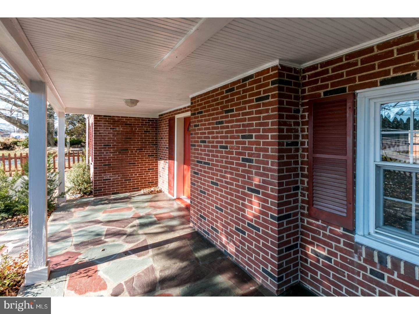 403 Boxwood Road Wilmington, DE 19804 - Photo 3 of 25 Gallery Image 3