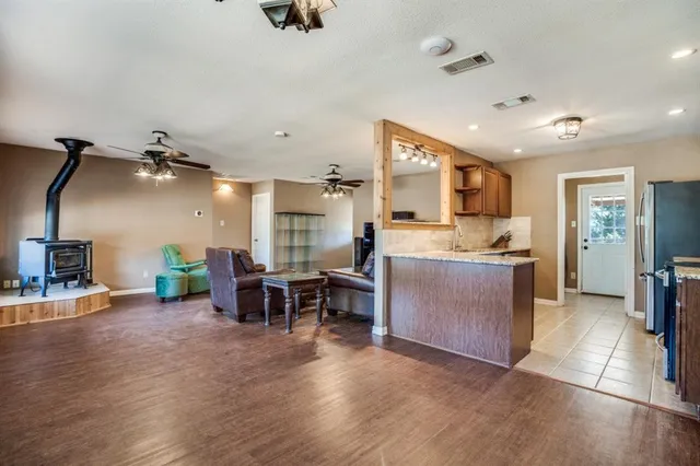 $495,000 | 9685 Farm To Market 51, Boyd, TX 76023