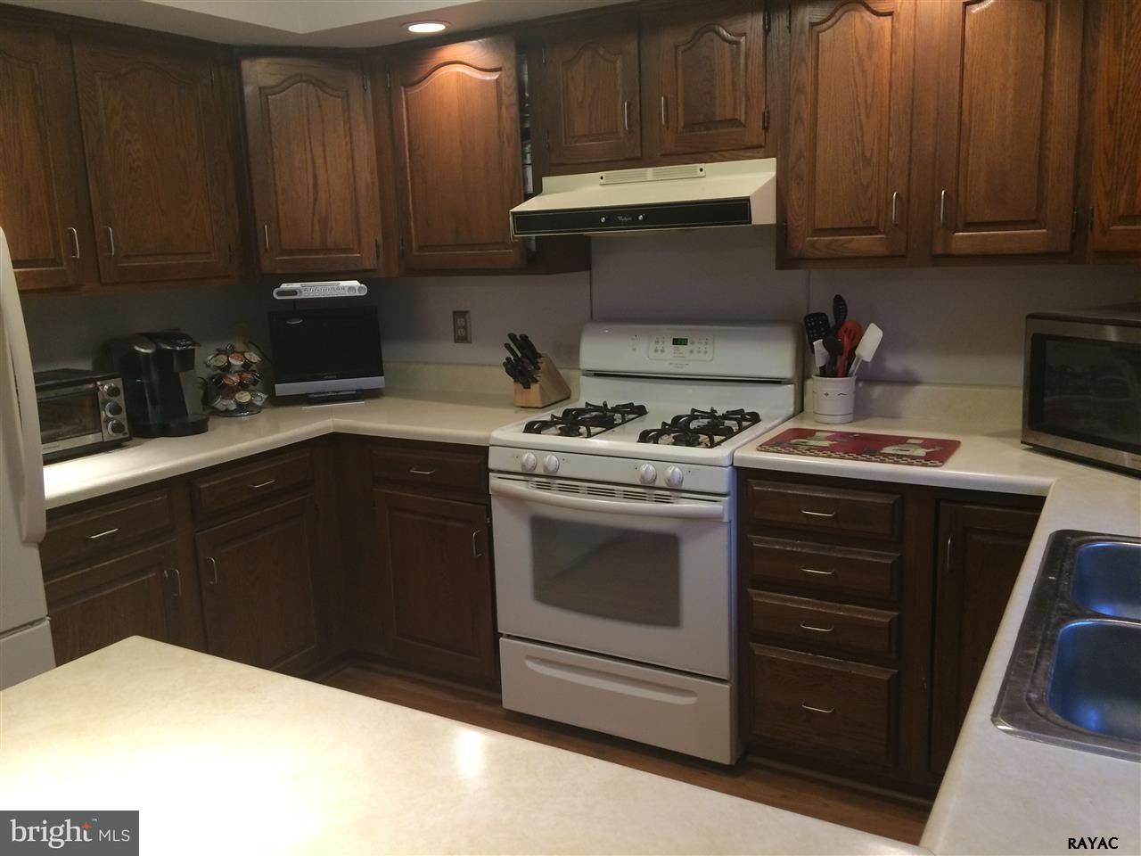 1206 Chambers Ridge York, PA 17402 - Photo 18 of 26 Gallery Image 18