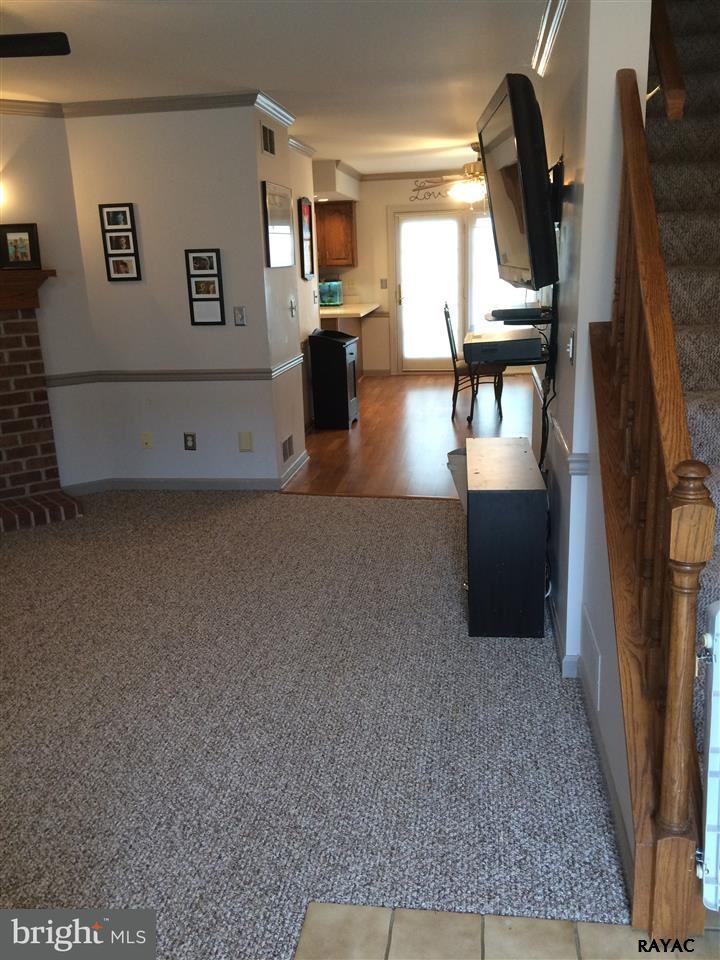 1206 Chambers Ridge York, PA 17402 - Photo 3 of 26 Gallery Image 3