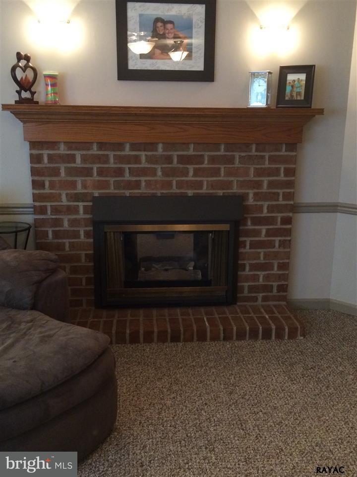 1206 Chambers Ridge York, PA 17402 - Photo 7 of 26 Gallery Image 7
