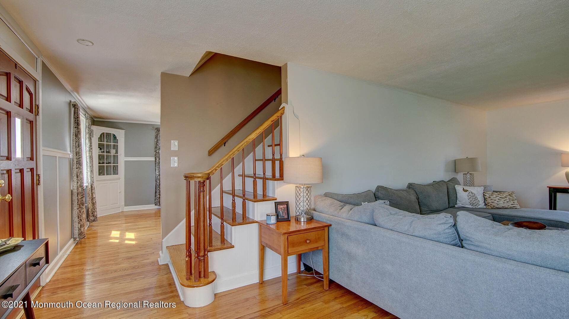 102 Wilburtha Road Ewing, NJ 08628 - Photo 5 of 30 a living room with furniture
