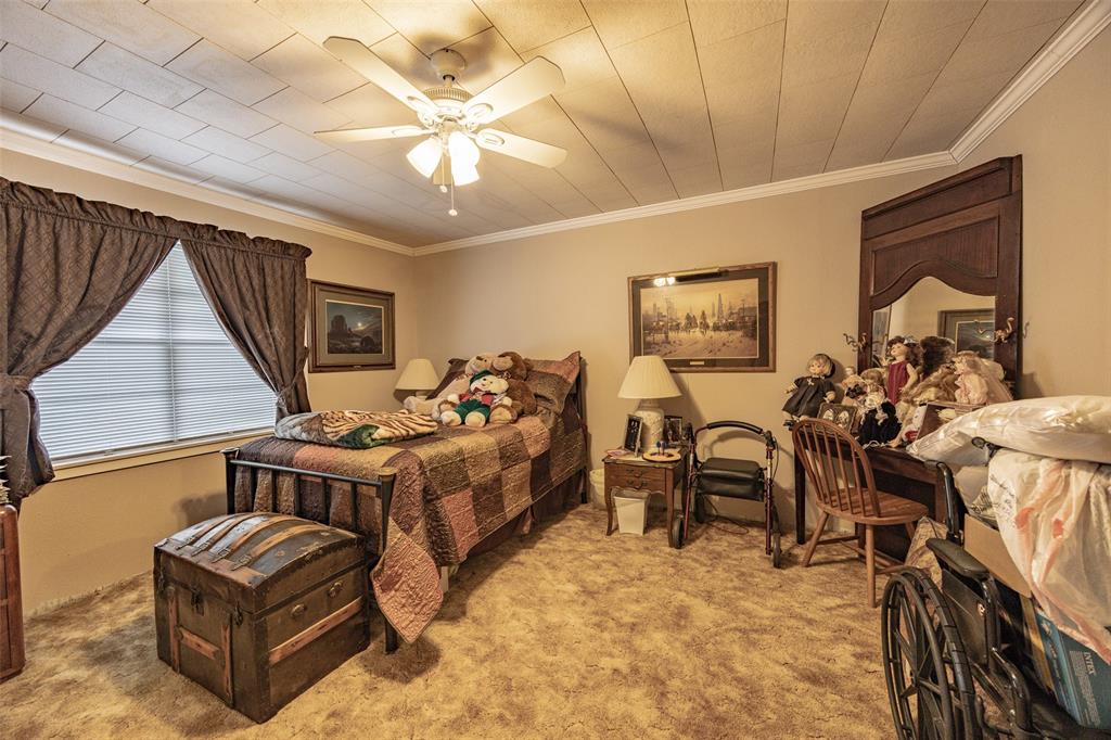 973 County Road 2572 Center, TX 75935 - Photo 12 of 40