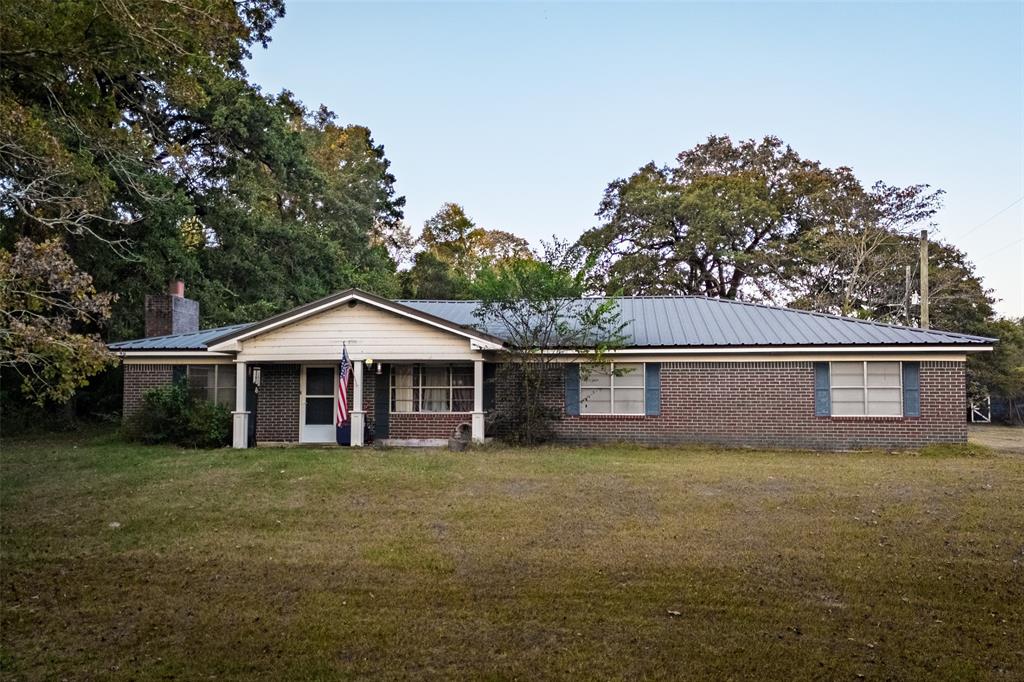 973 County Road 2572 Center, TX 75935 - Photo 6 of 40