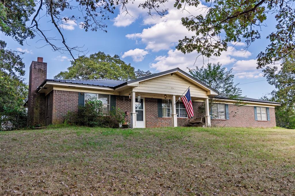 973 County Road 2572 Center, TX 75935 - Photo 7 of 40
