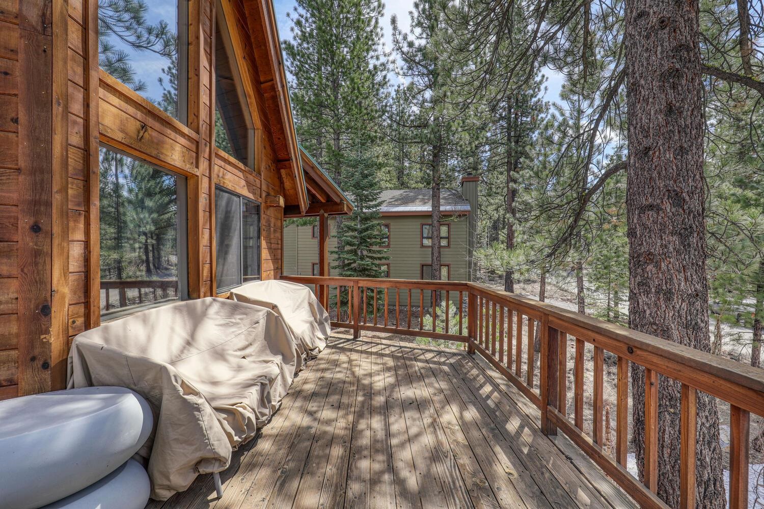 326 Skidder Trail Truckee, CA 96161 - Photo 11 of 21 a view of balcony with furniture