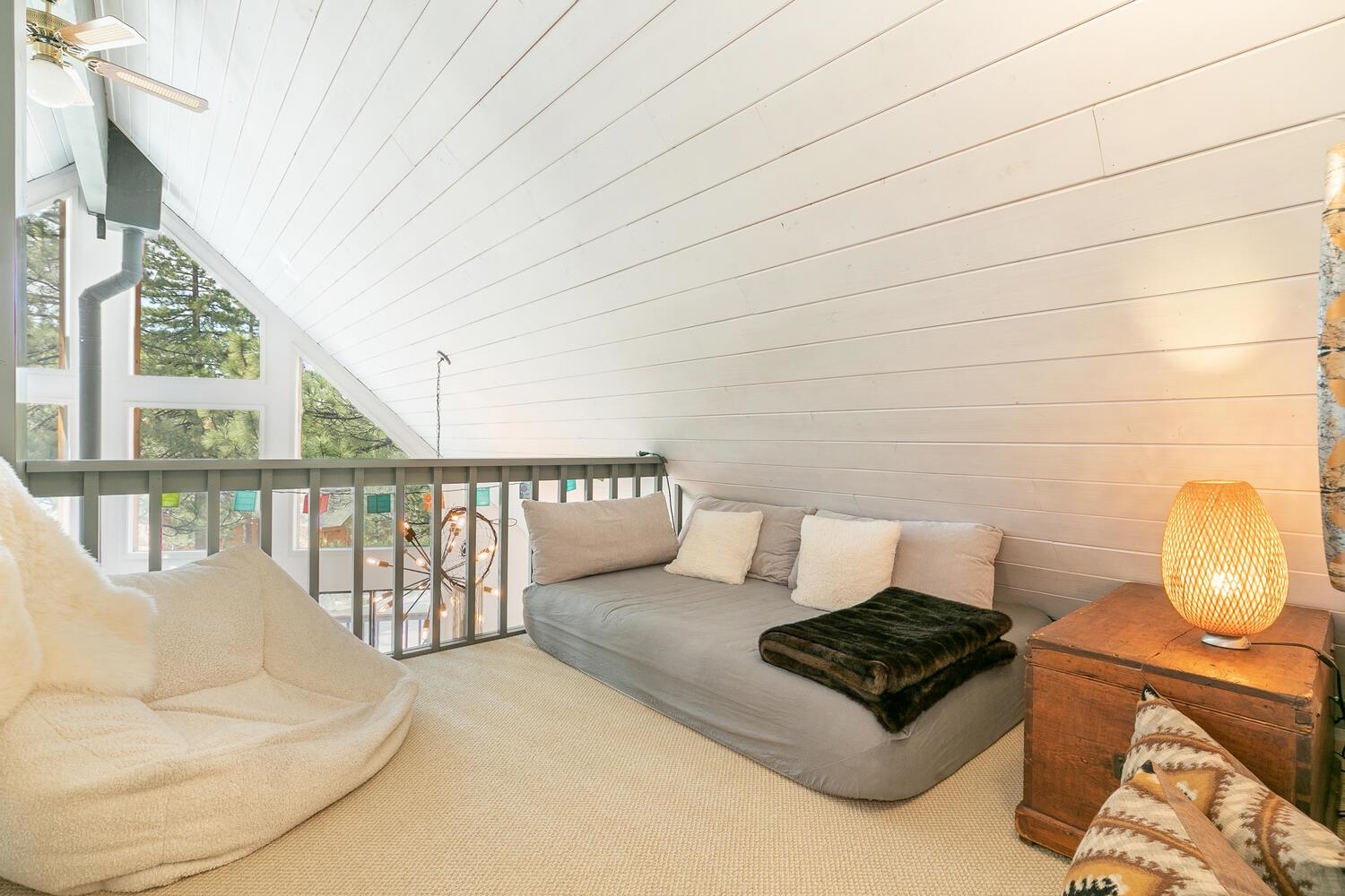 326 Skidder Trail Truckee, CA 96161 - Photo 13 of 21 a living room with furniture